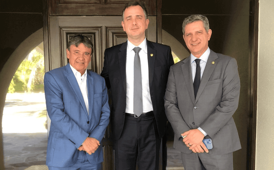 Wellington Dias se reúne com presidente do Senado