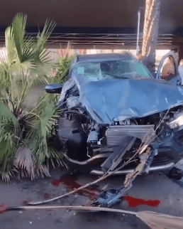 Carro sem freio capota na avenida Marechal Castelo Branco
