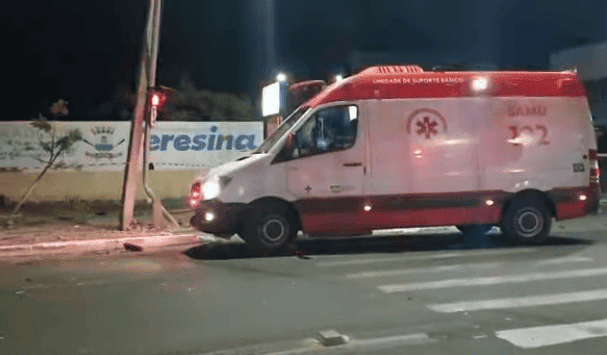 Homem morre e mulher dica ferida em acidente na avenida Barão de Gurguéia