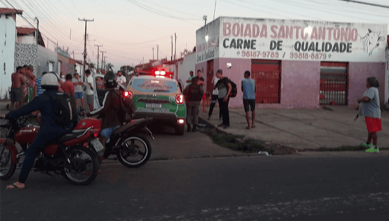 Suspeito de assalto é assassinado no bairro Pedra Mole
