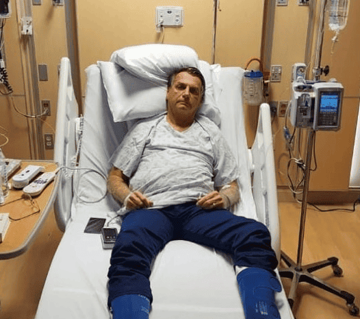 Bolsonaro é internado nos EUA