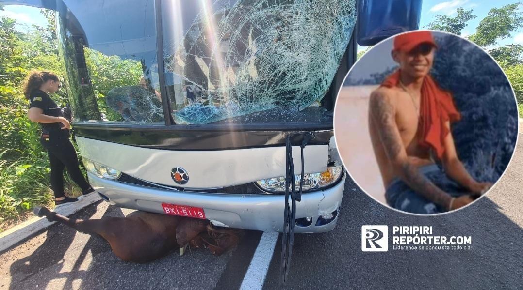 O jovem atravessava a rodovia com seu cavalo quando foi atropelado