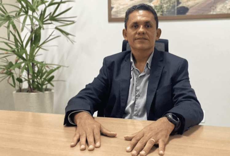 Professor João Paulo Sales Macedo