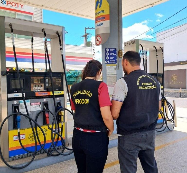 Equipe do Procon esteve em estabelecimentos de todas as regiões da capital