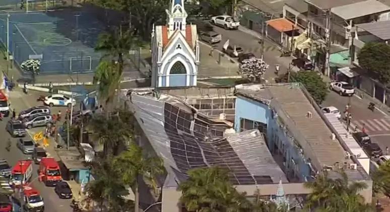 Teto de santuário de Nossa Senhora da Conceição desaba no Recife