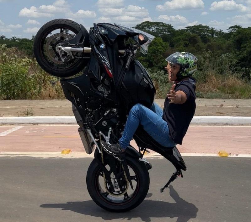 Itallo Bruno é um dos blogueiros indiciados por promover os eventos