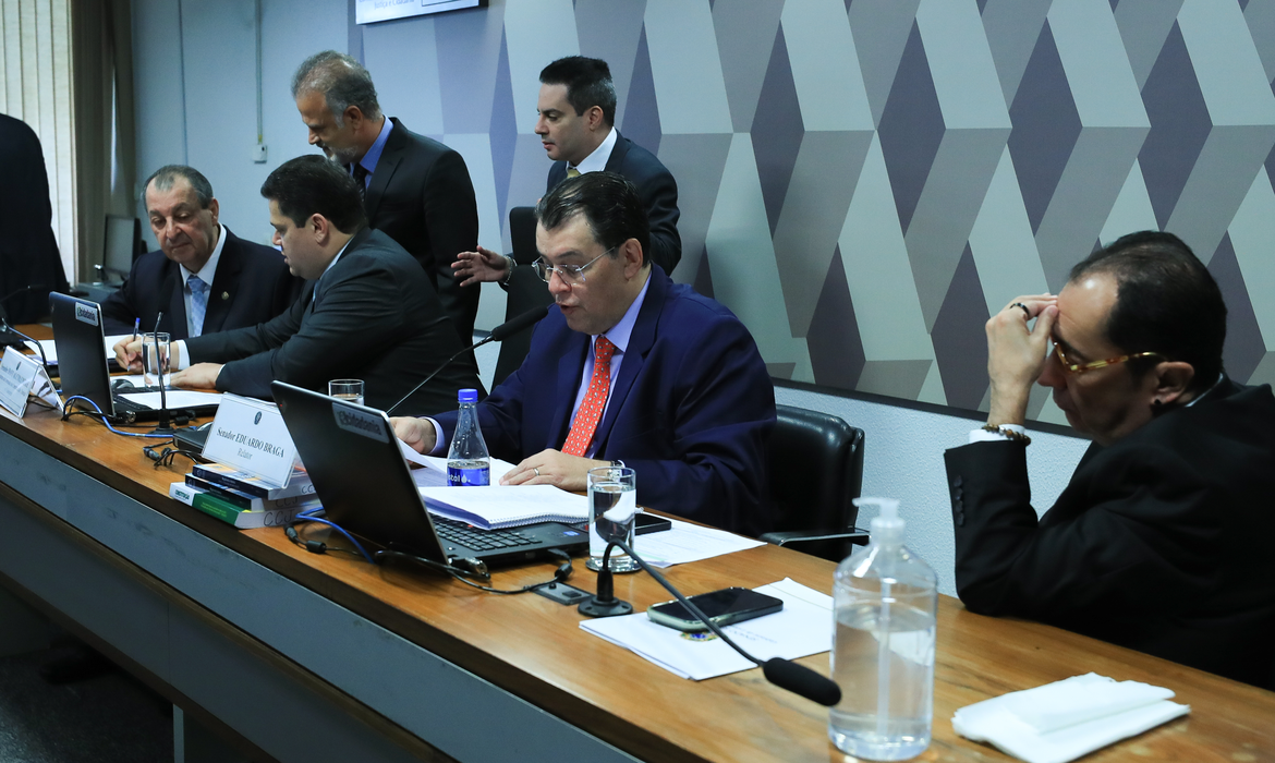 Votação da reforma no Senado