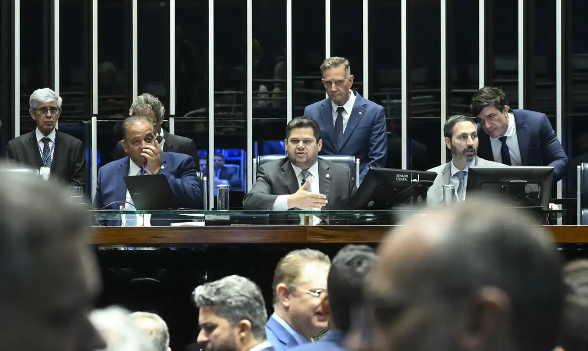 Senado usou manobra para impedir o retorno obrigatório do projeto à Câmara dos Deputados