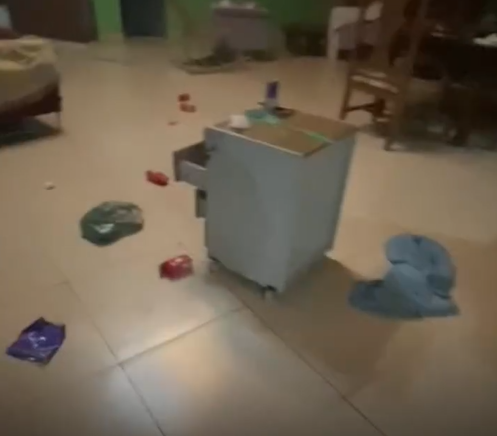 Sítio foi revirado pela quadrilha armada