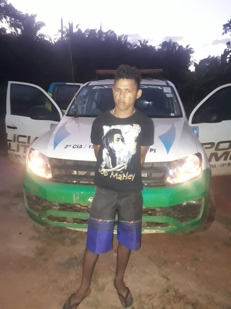 Carlos foi preso em flagrante por matar o irmão