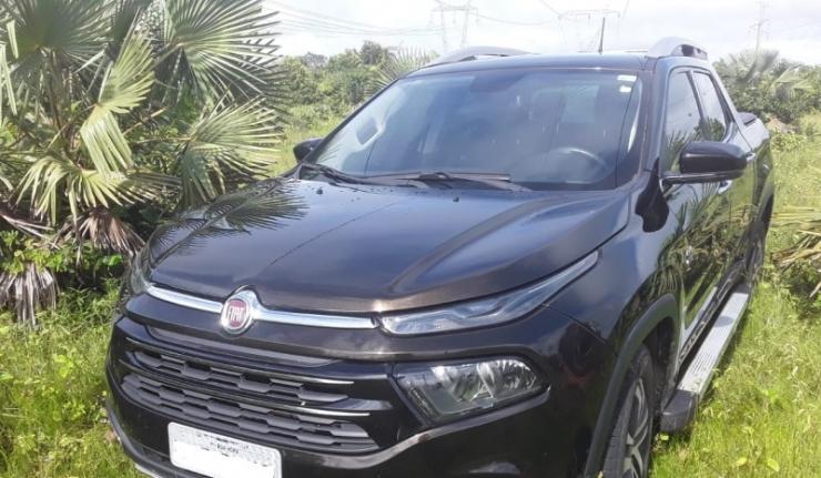Empresário tem carro roubado em Boa Hora