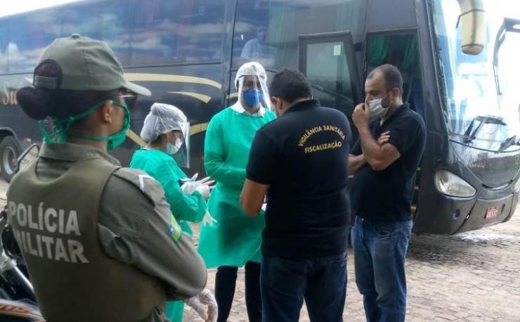 Abordagem a ônibus clandestino em Campo Maior