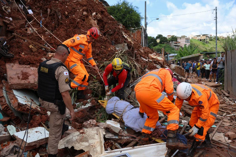 Tragédia das chuvas em Minas Gerais já contabiliza 58 mortos