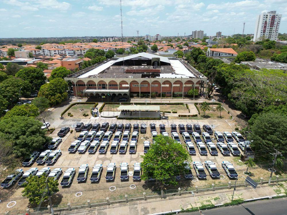 Novas viaturas para reforço na segurança