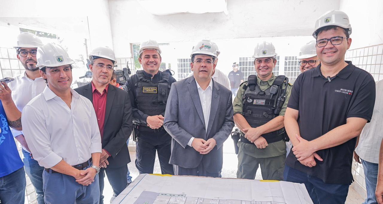 Rafael Fonteles visitou às obras do Batalhão Especial de Policiamento do Interior (BEPI) e do Batalhão de Choque da Polícia Militar do Piauí
