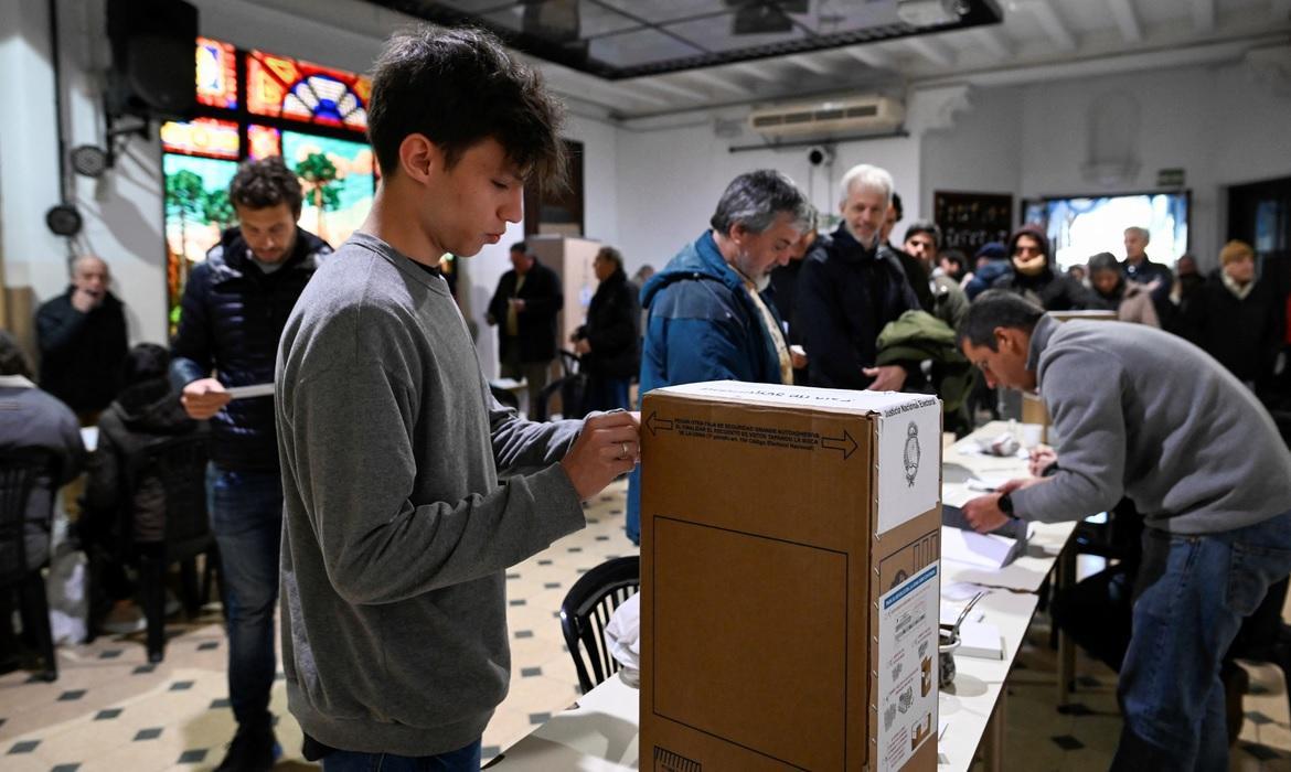 Três candidatos dominaram o cenário durante a campanha