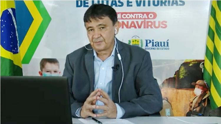 Wellington Dias durante live