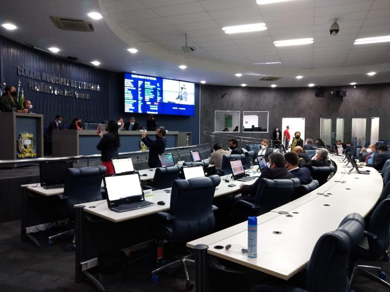 Câmara realizou nesta quarta, 9, a última sessão do ano