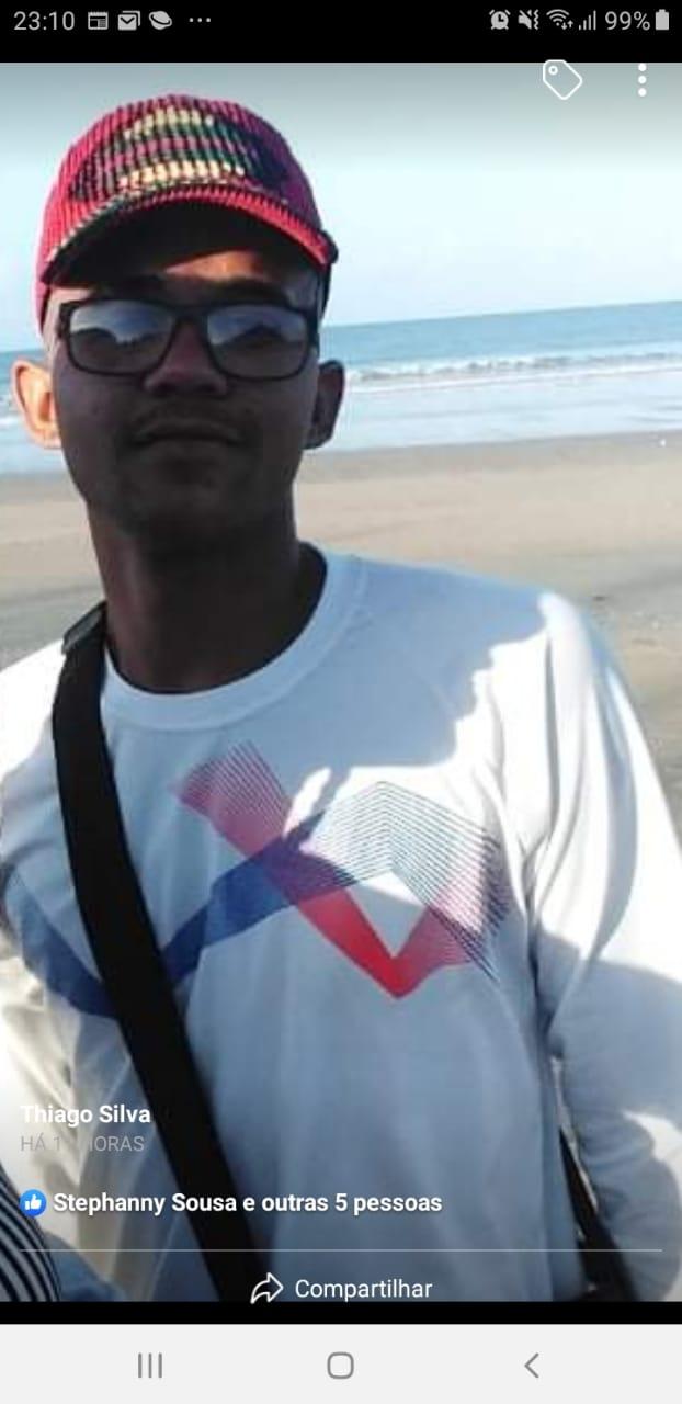 Jovem é morto a tiros