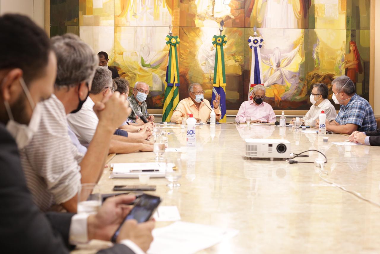 Em reunião prefeitura decide suspender pontos facultativos