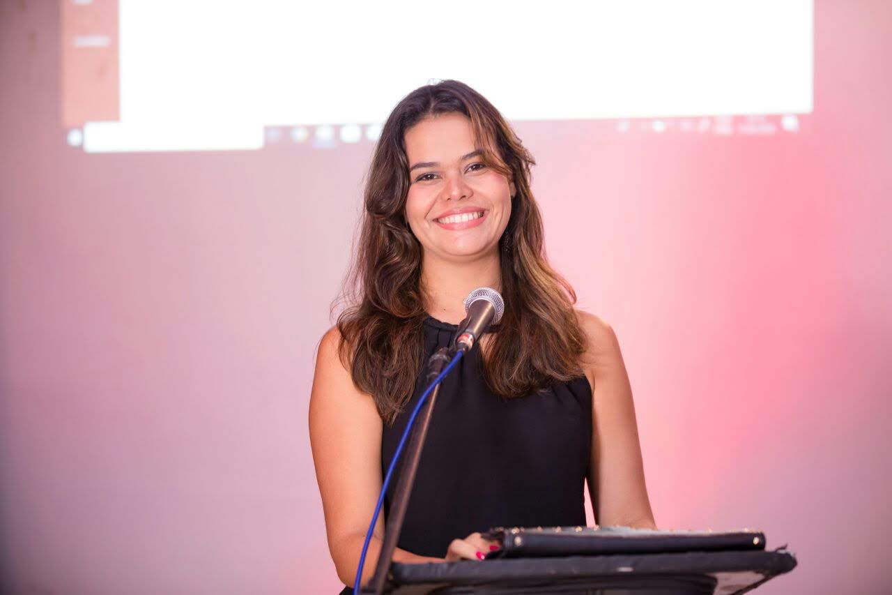 Professora de Direito Deborah Jaime