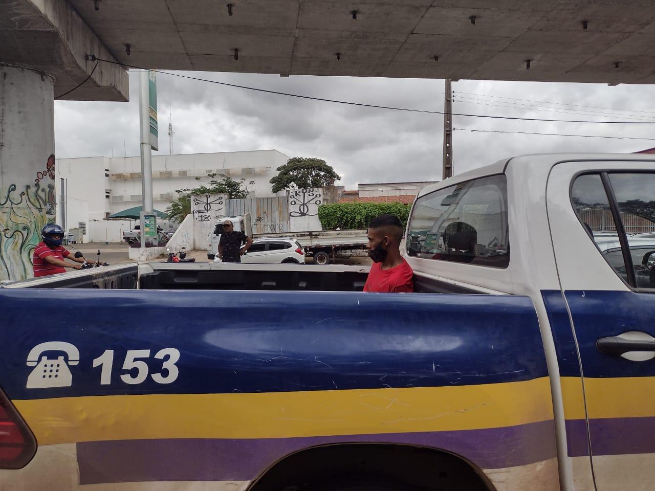 Suspeito foi preso após tentar fugir a nado pelo rio Parnaíba