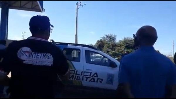 Confusão na empresa de transportes