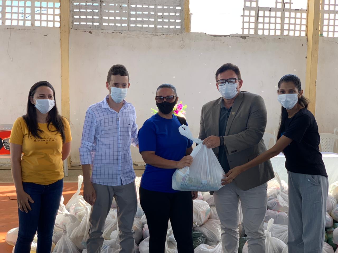 Entrega de cesta