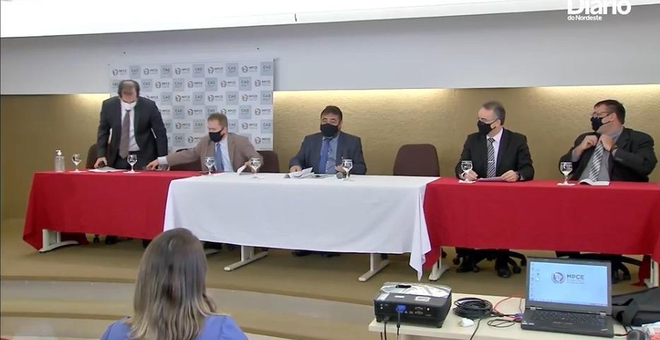 Entrevista coletiva na sede do Ministério Público do Ceará