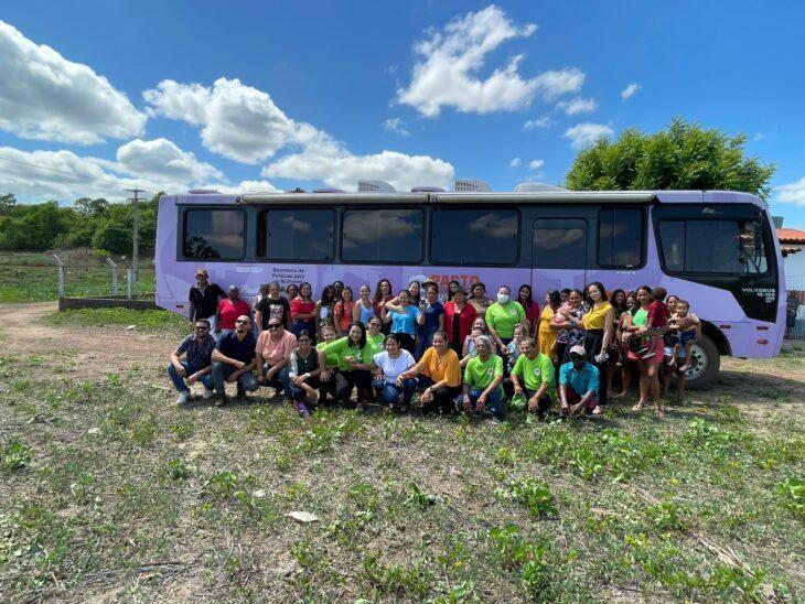 Ônibus Lilás