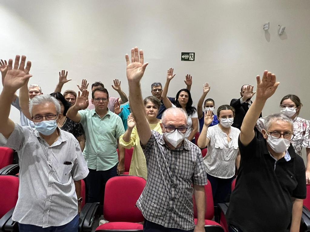 Medicos aprova paralisação