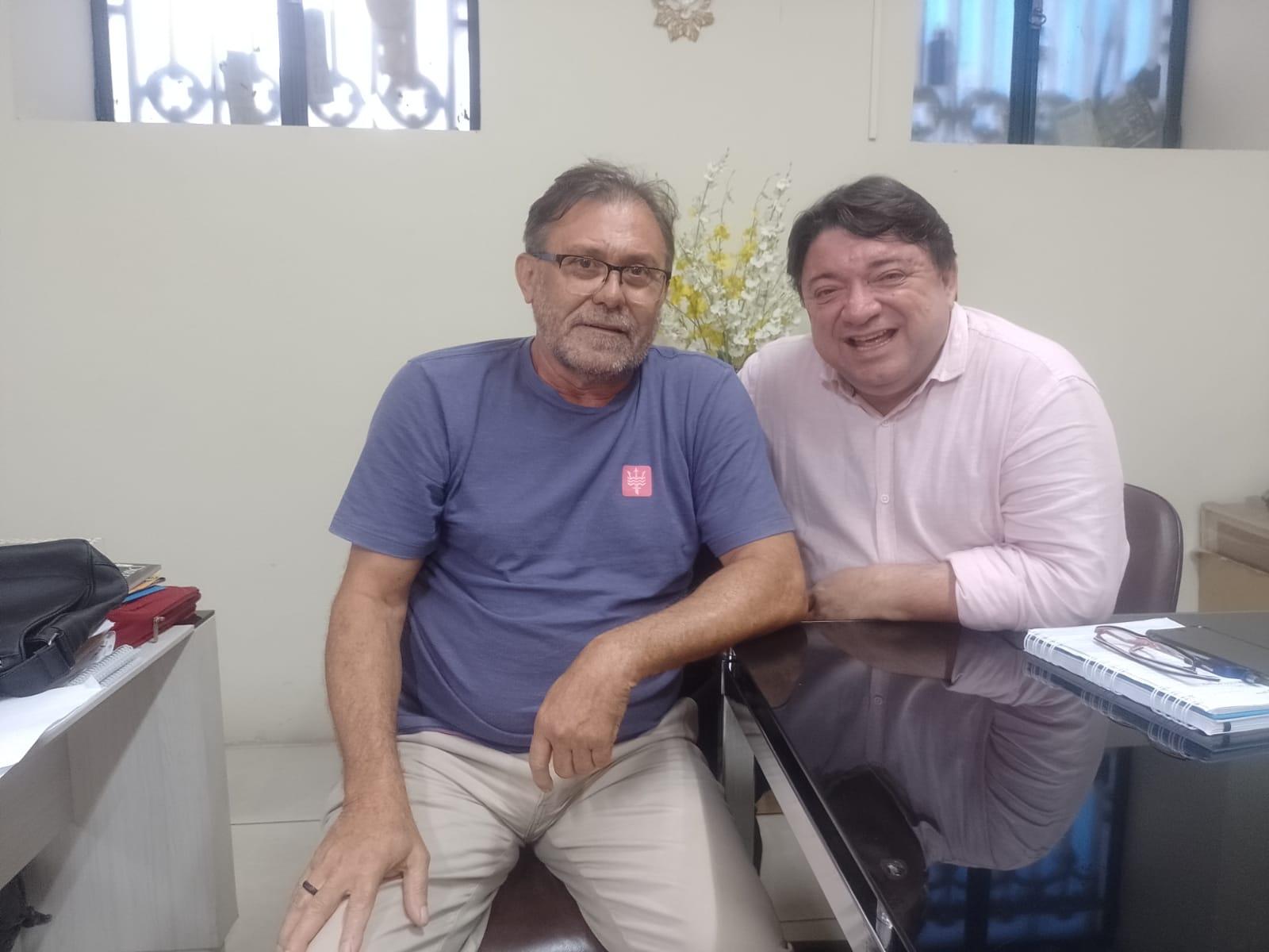 Jornalista Luiz Brandão e secretário Tchesco Silva