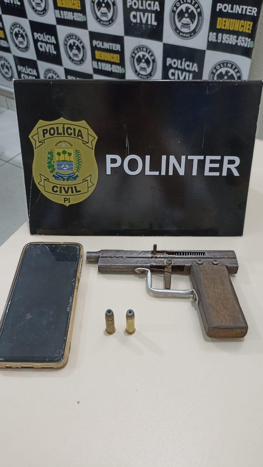 POLINTER deu cumprimento a dois mandados de busca e de prisão preventiva.