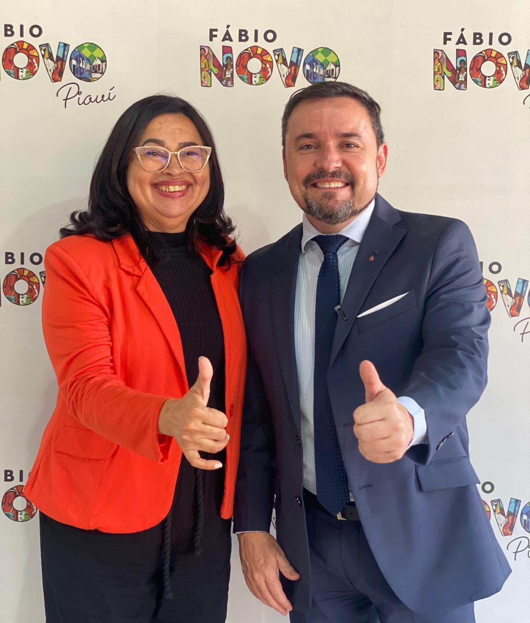 Núbia Lopes declara apoio à Fábio Novo