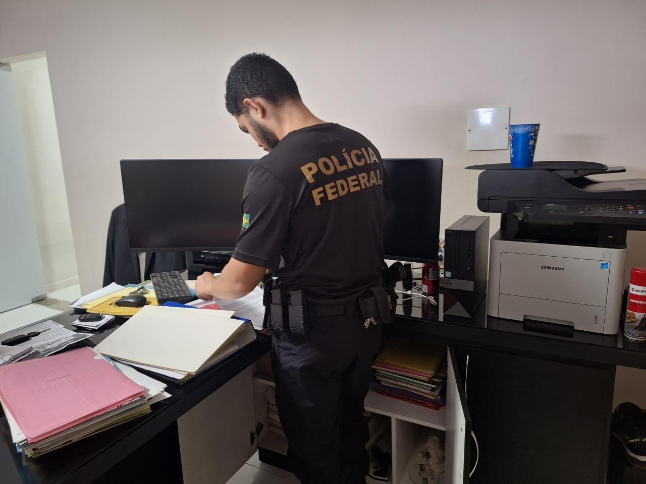 Busca em escritórios