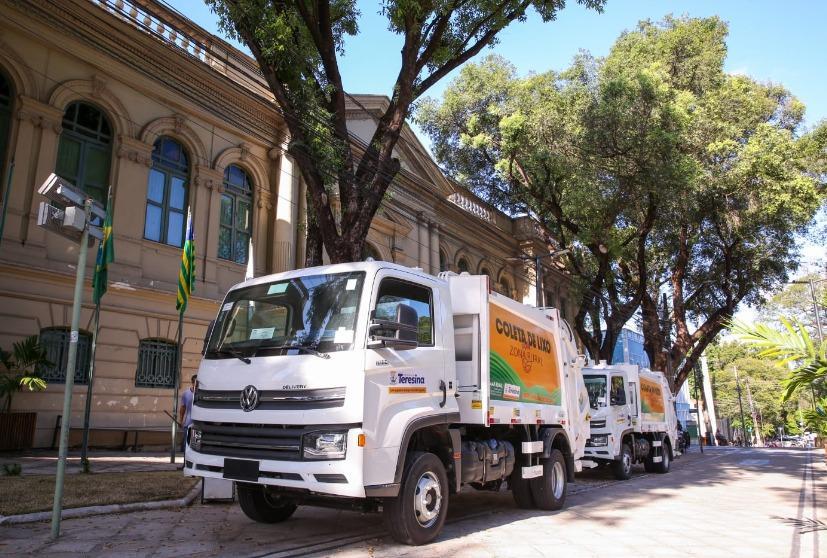 Carro de lixo
