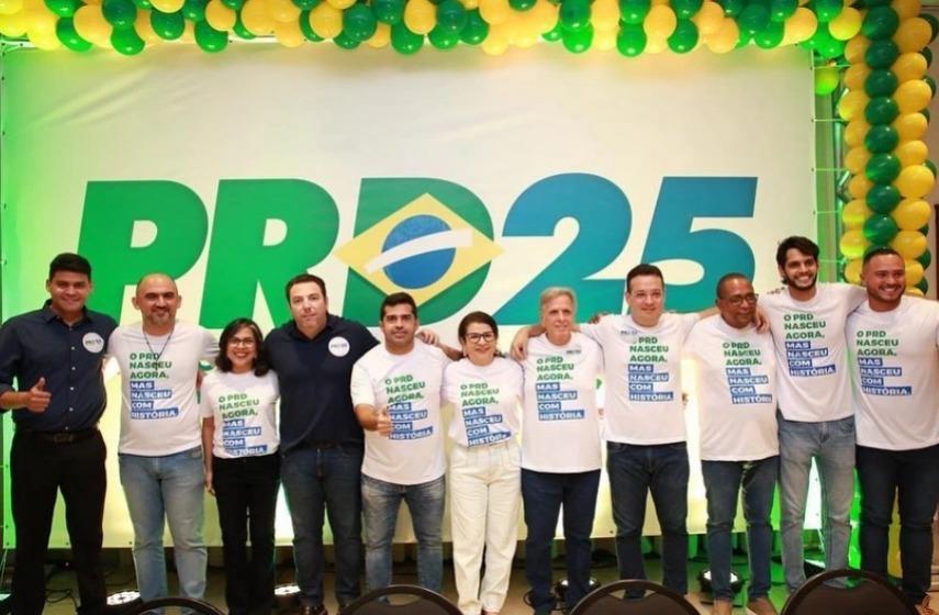 Partido PRD filia sete vereadores durante evento em Teresina