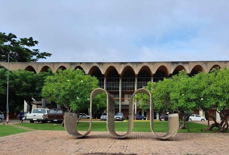 Fachada da Assembleia Legislativa do Piauí