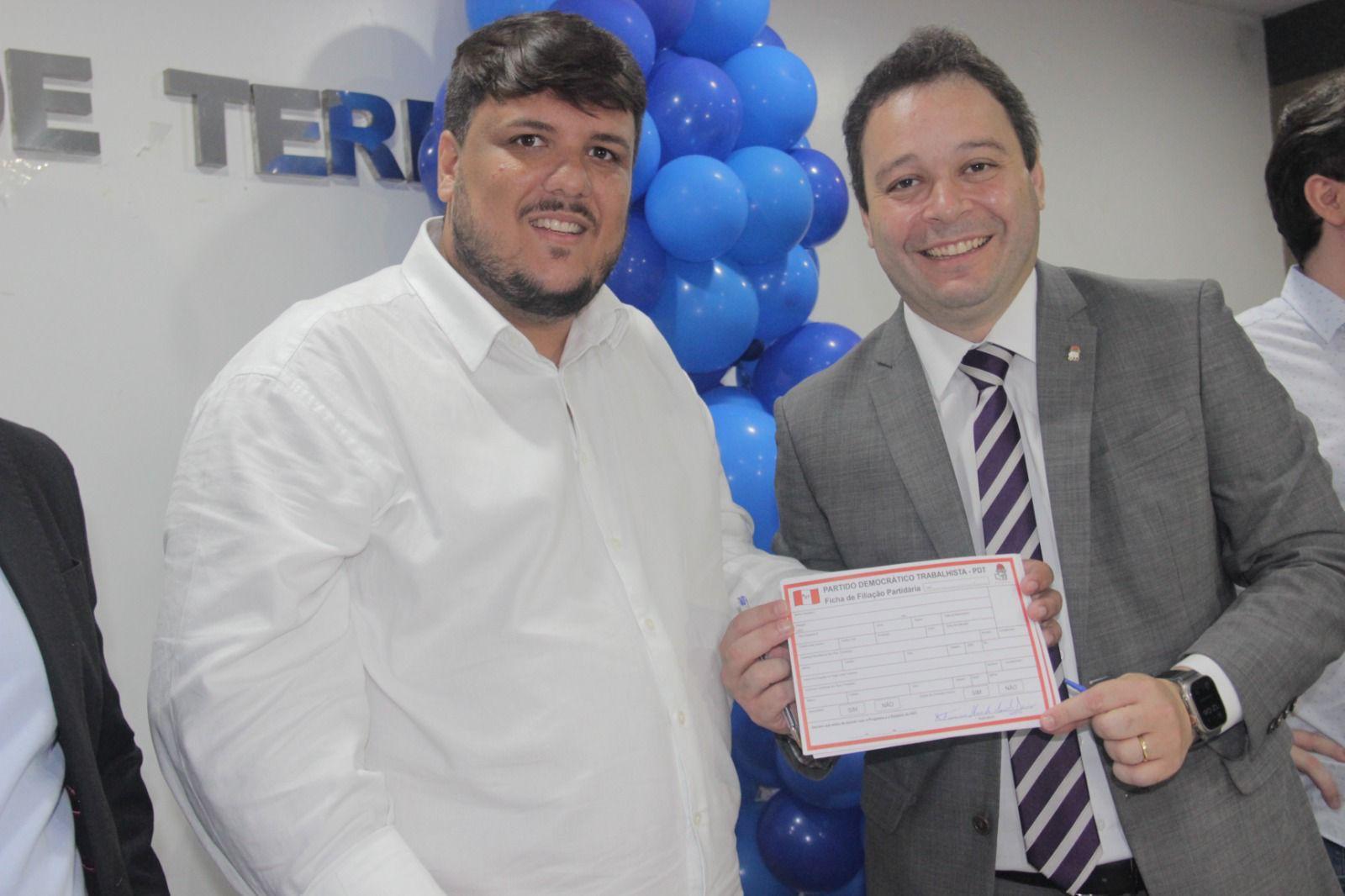 O empresário e suplente de vereador Júnior Macêdo se filiou ao PDT