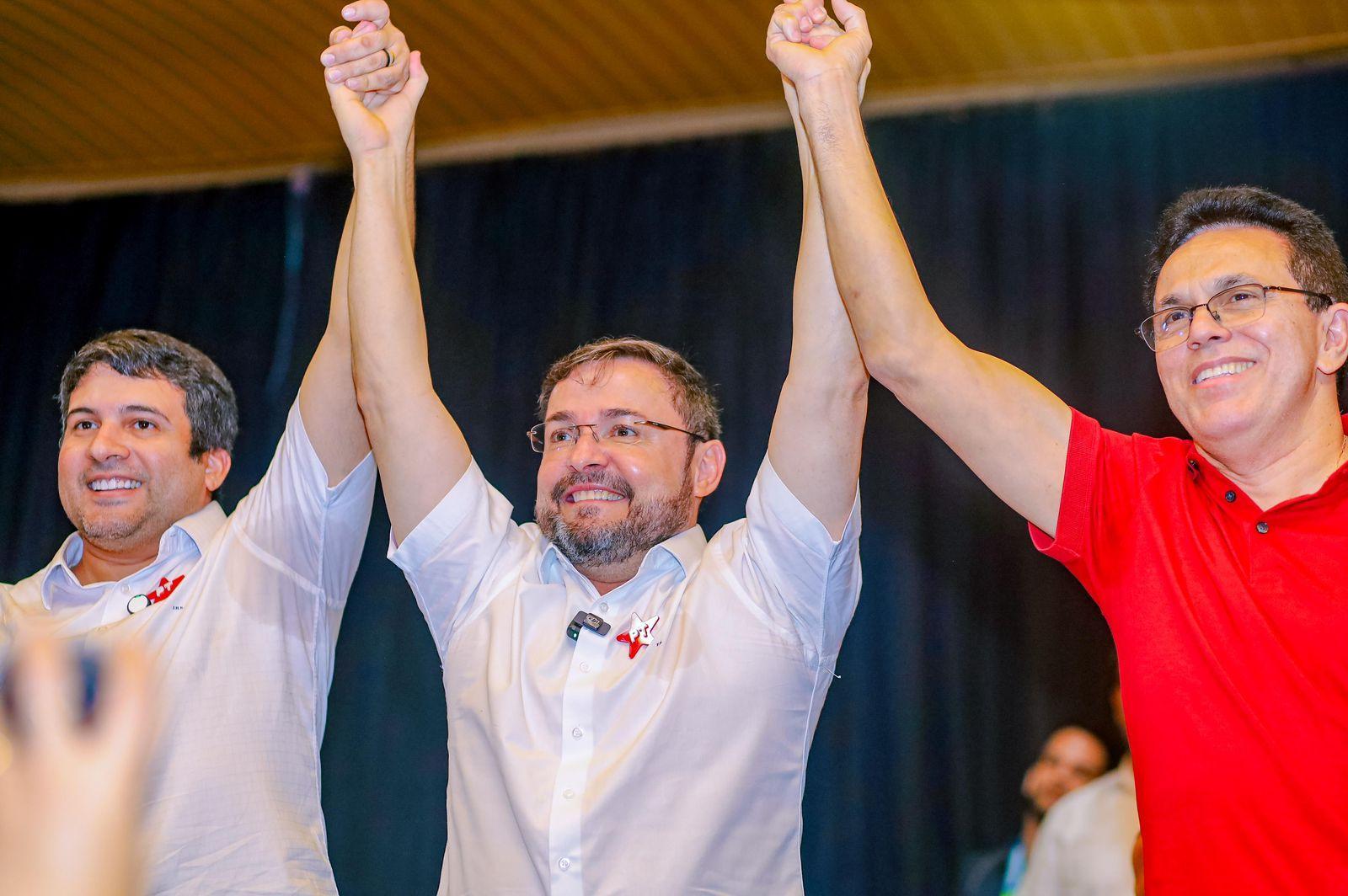 Fábio Novo e Deolindo Moura em lançamento de pré-candidatura