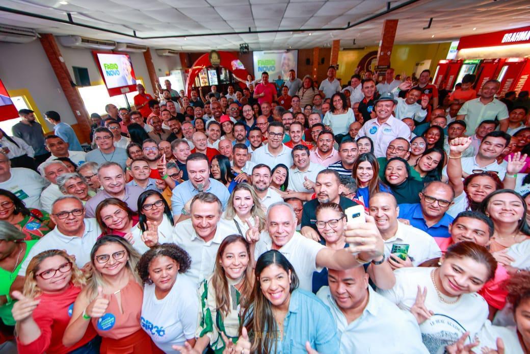 Fábio Novo reuniu 300 candidatos a vereador para planejar início da campanha