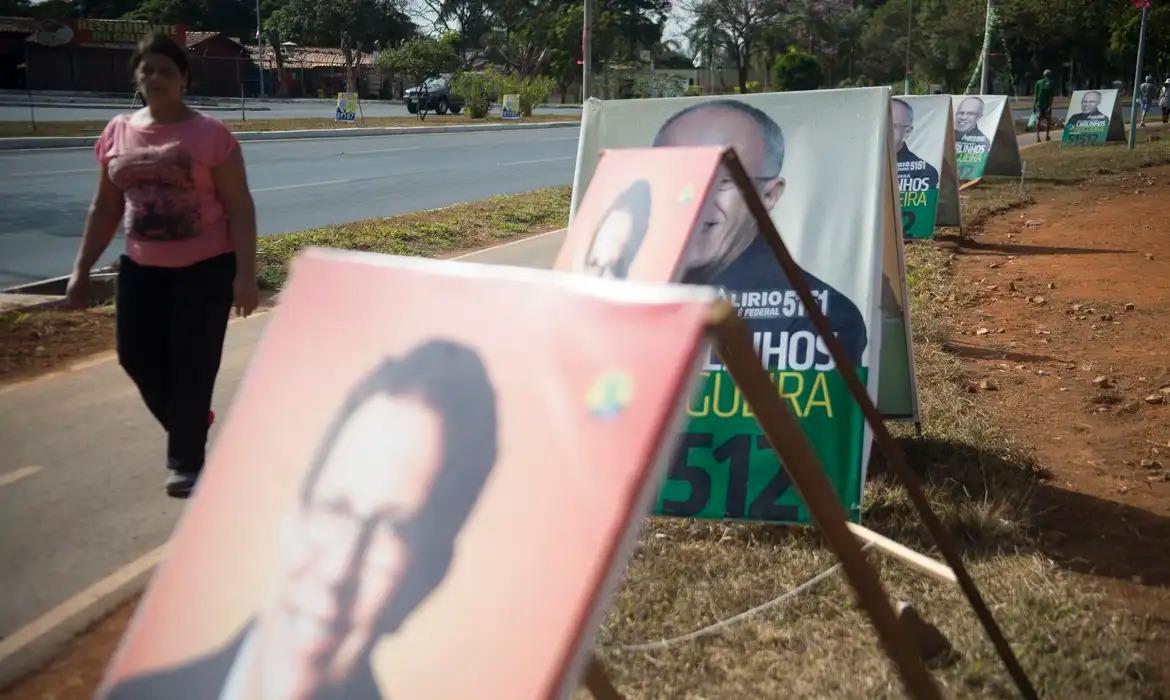 Propaganda eleitoral irregular