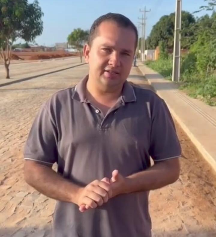 Prefeito de Simplício Mendes, Márcio Moura (PSD)
