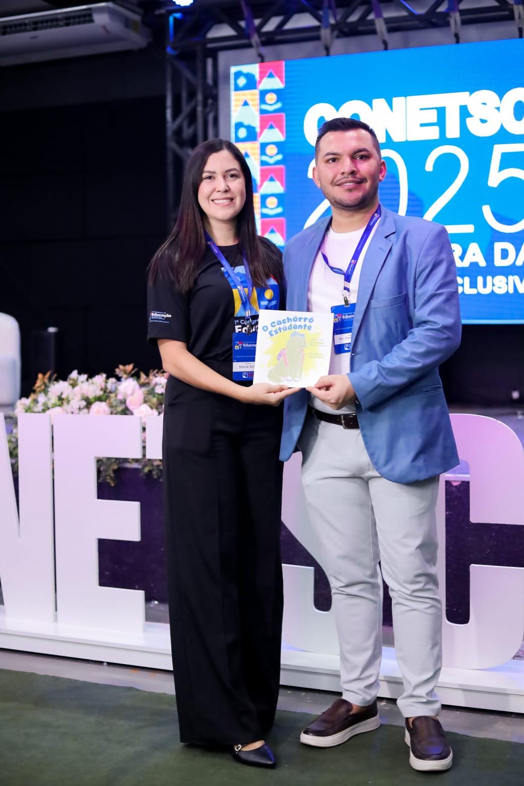 Professora Maria Gomes e Professor Marcos Soares