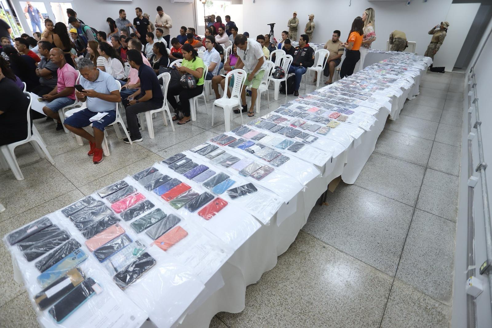 Restituição de celulares recuperados
