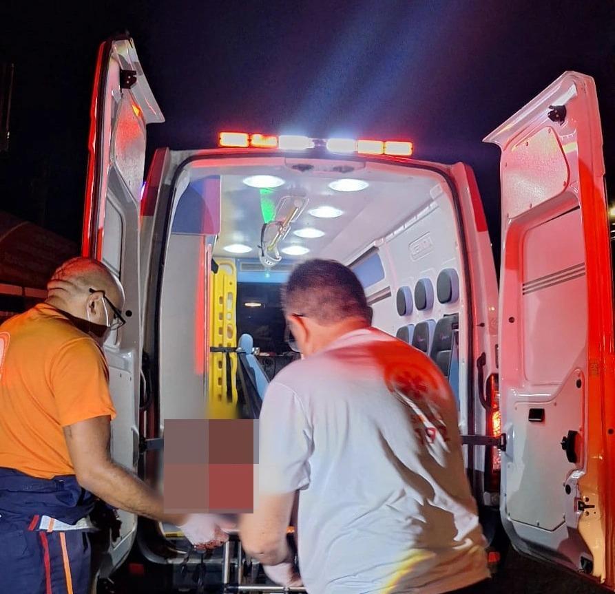 Indivíduo foi socorrido e encaminhado ao HUT