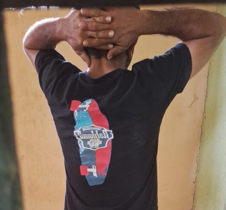 Homem preso por injúria racial
