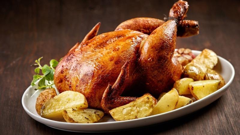 Frango assado no forno