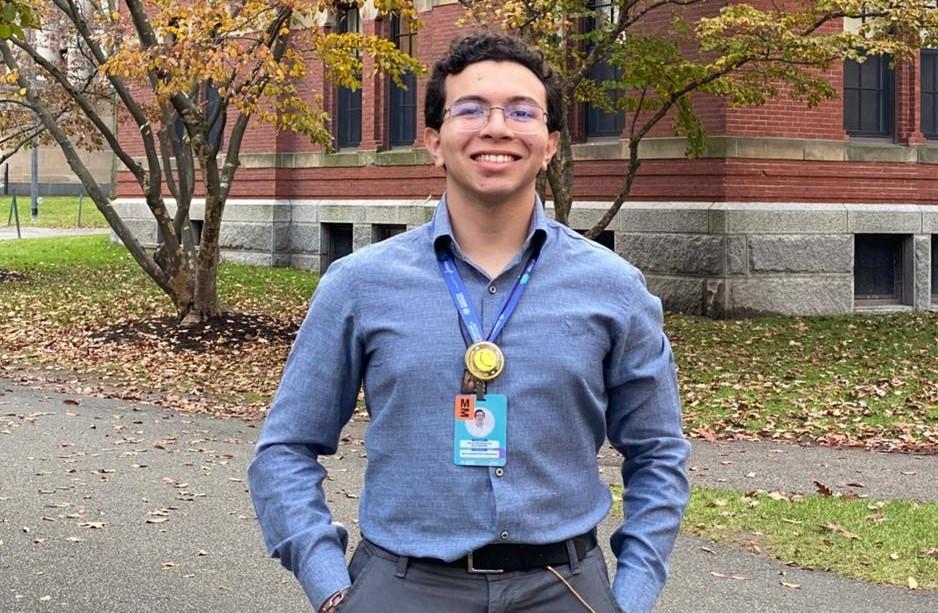 Hélio Henrique da Silva Gomes conquistou vaga no curso de Medicina na UFDPAR