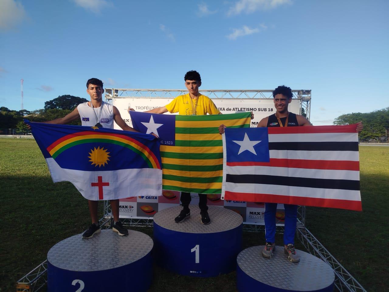 Estudante Guilherme Medeiros, de escola pública de Teresina, foi convocado para representar o Brasil no salto triplo nos Jogos Sul-Americanos da Juventude de 2026